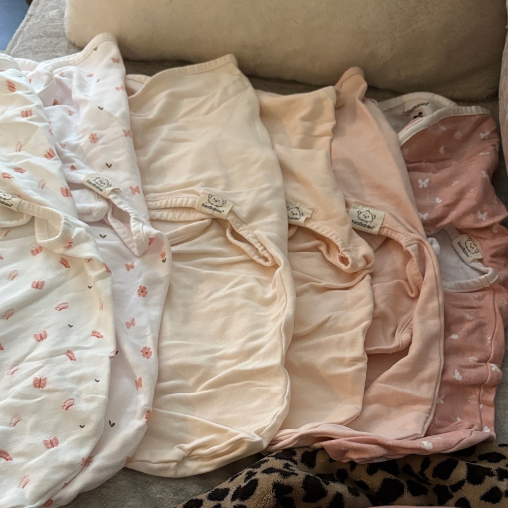Baby Pink and Cream Halo Swaddles Set of 6